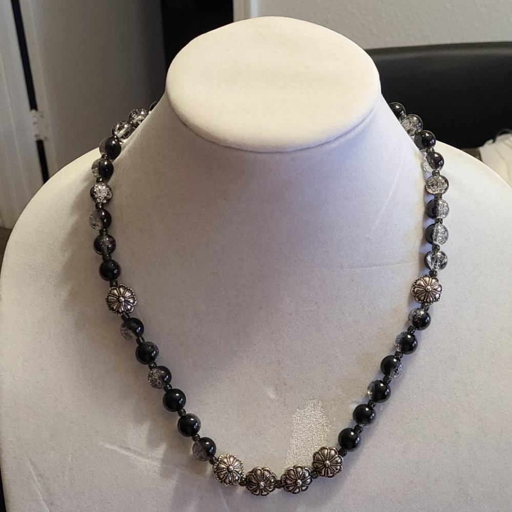 24 inch black and silver plated bead necklace